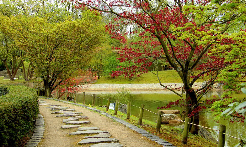 How a Japanese Garden Represents Culture How a Japanese Garden Represents Culture