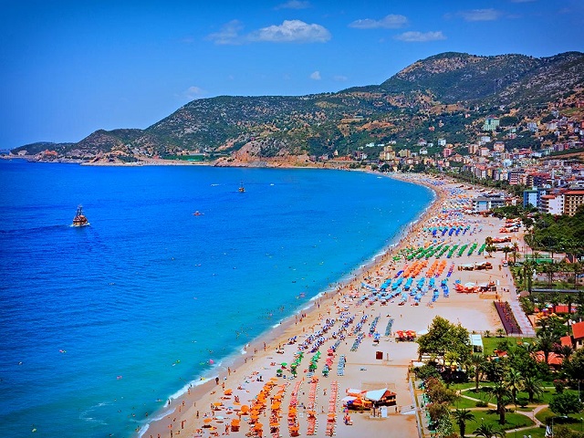 Things to Consider When Booking Accommodations at the Beach
