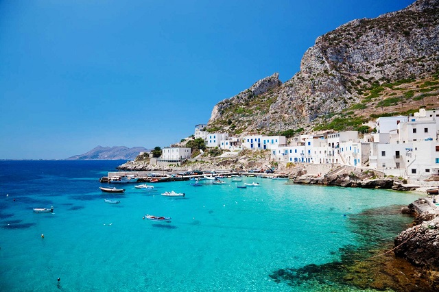 The Top Beaches to Visit on Your 2015 Vacations