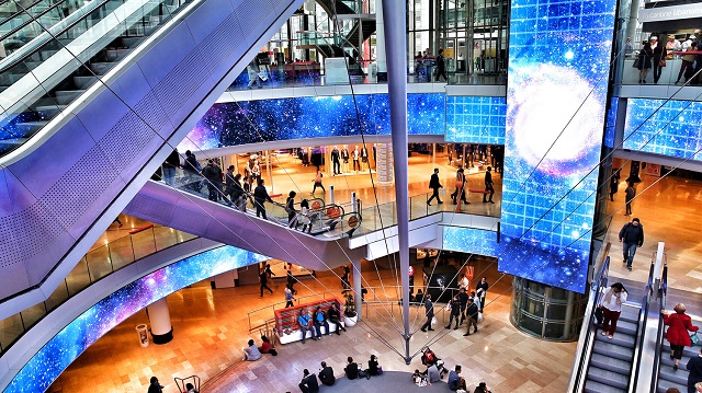 Want To Stay On Top Of The Next Hot Trend? Here’s 4 Reasons To Go On A Retail Tour!