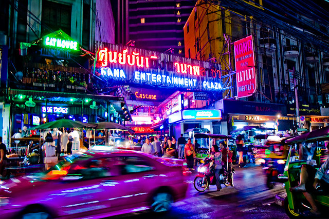 Discovering Bangkok’s Night Life: The Perfect Itinerary For You