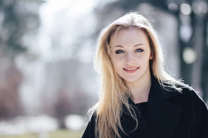 Getting to Know Katie Sakov and Her Amazing Story