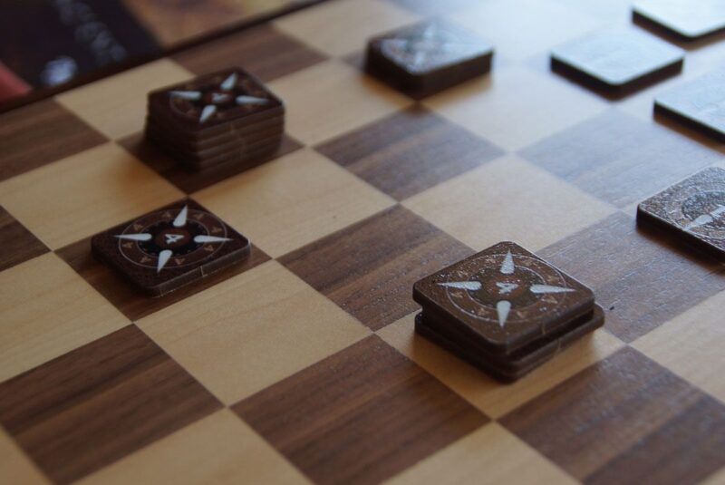 Fotyomaç: A Great Abstract Game for Strategy Fans Fotyomaç: A Great Abstract Game for Strategy Fans